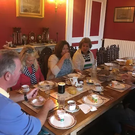 Chateau De Beaulieu 3*