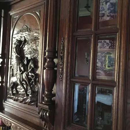 Alojamento de Acomodação e Pequeno-almoço Chateau De Beaulieu