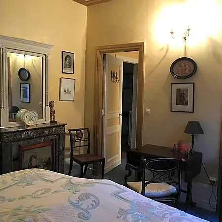 Alojamento de Acomodação e Pequeno-almoço Chateau De Beaulieu 3*