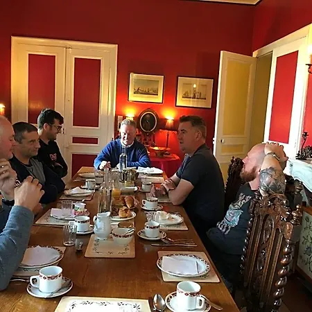 Alojamento de Acomodação e Pequeno-almoço Chateau De Beaulieu